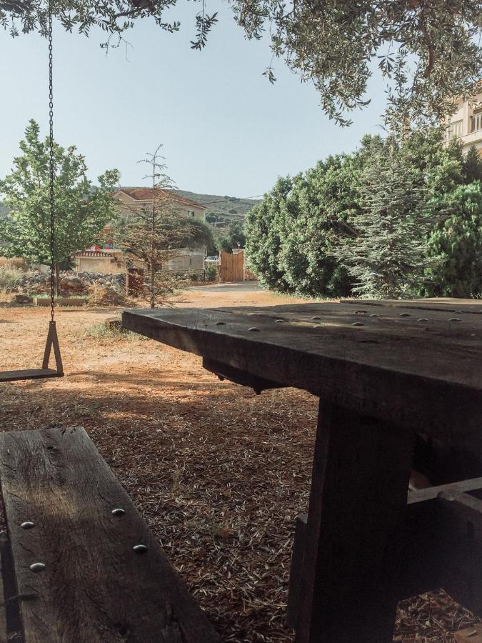 Agrilia Maison Razata Exterior photo